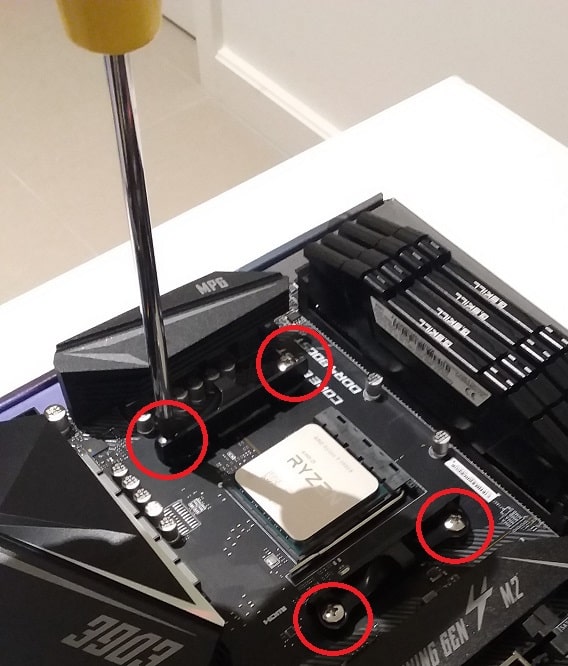 mount-amd-cooler-brackets-motherboard.jpg mount-amd-cooler-brackets-motherboard.jpg