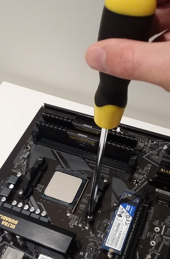 AMD Stock Cooler Installation Guide (Wraith Stealth)